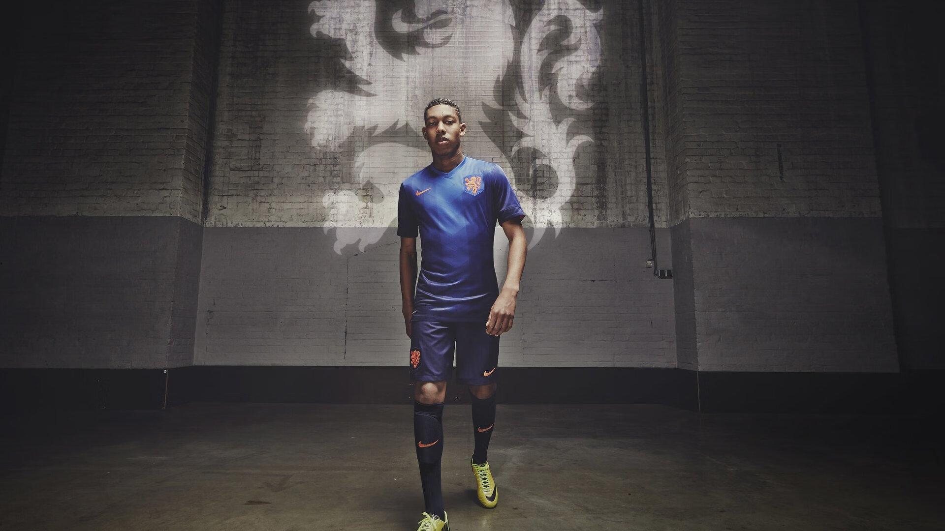 罗马诺:弗林蓬可能成为阿诺德替代者,因为解约金只有3000万英镑