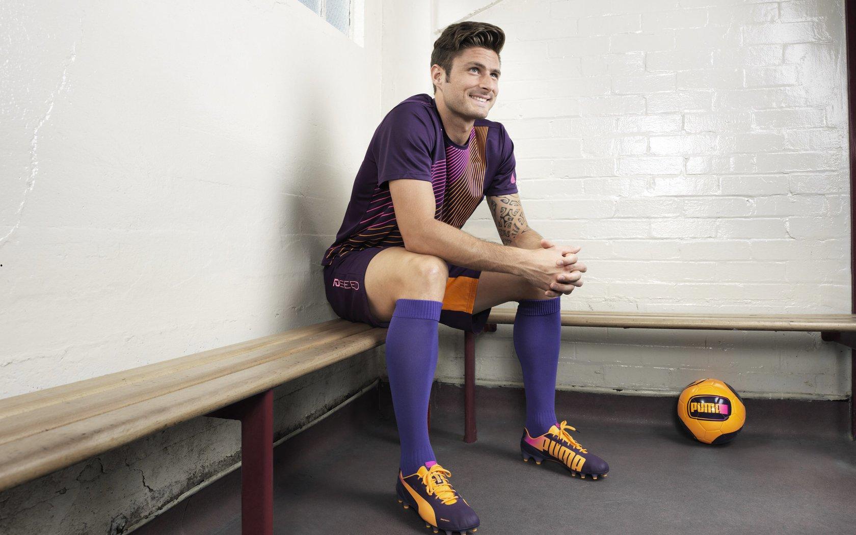 亚历山大,专注过程不惧投篮起伏 以团队为先助队友绽放光芒